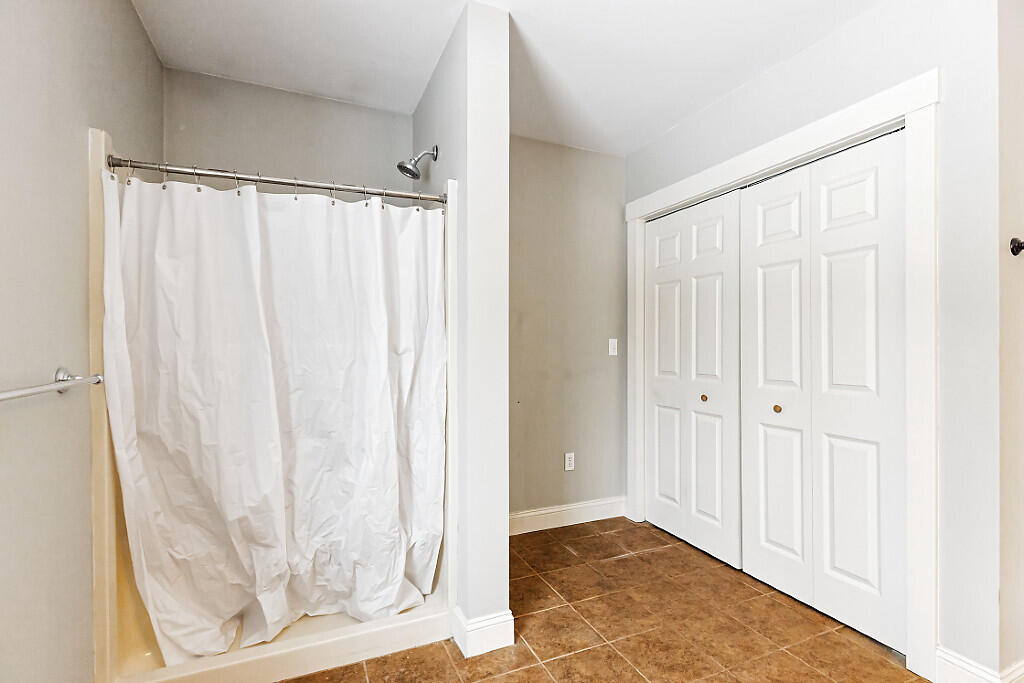 1194 Mercer Road Property Photo 26