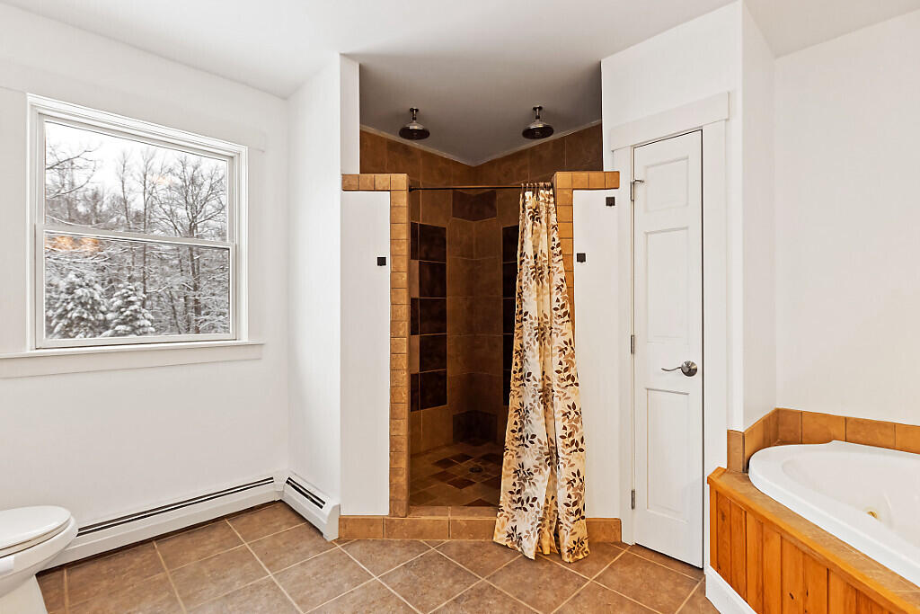 1194 Mercer Road Property Photo 33