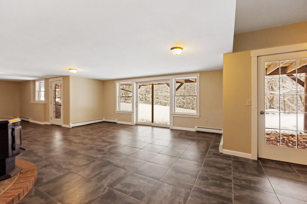1194 Mercer Road Property Photo 64
