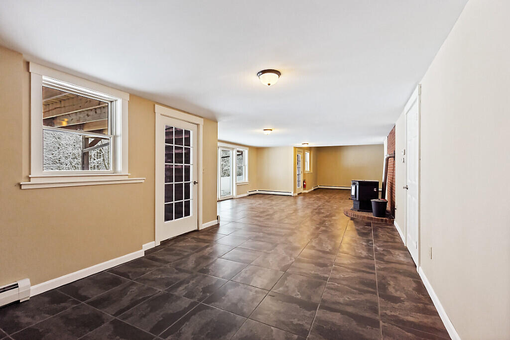 1194 Mercer Road Property Photo 65