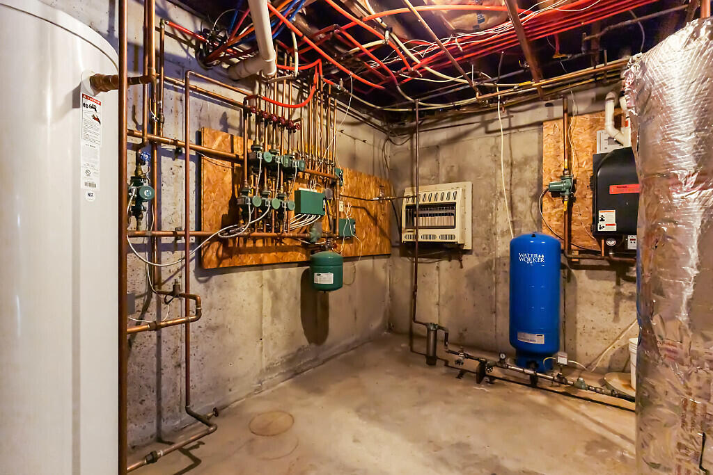 1194 Mercer Road Property Photo 72