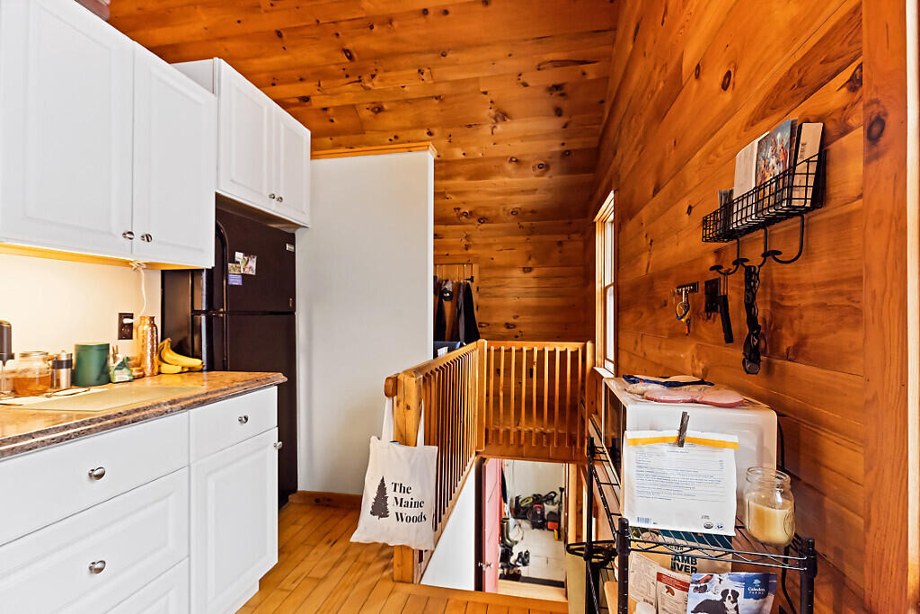 1194 Mercer Road Property Photo 88