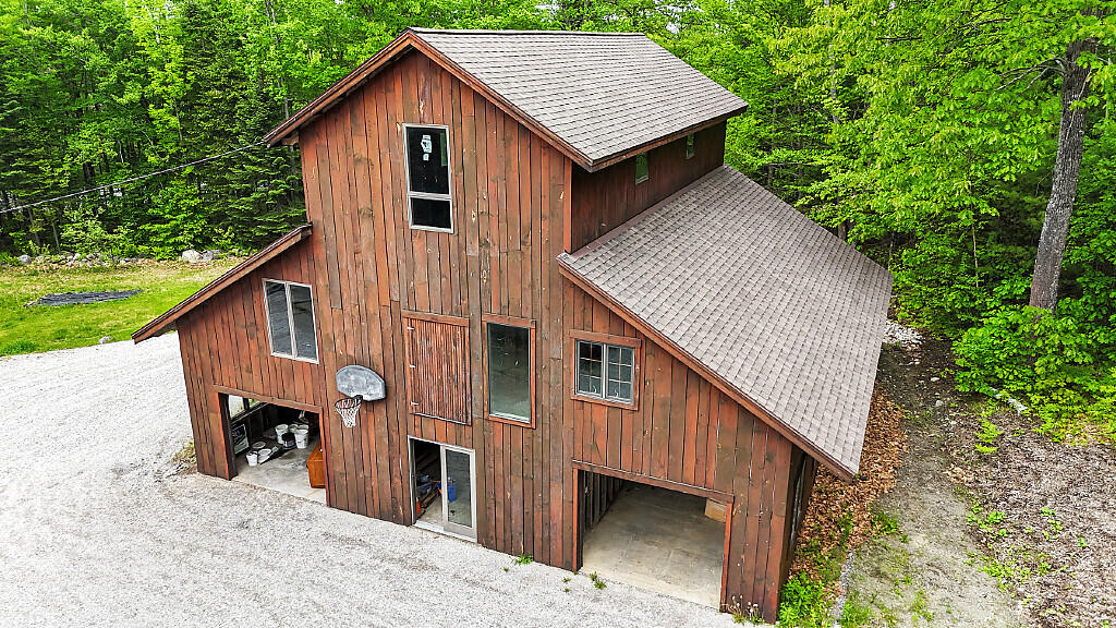1194 Mercer Road Property Photo 102