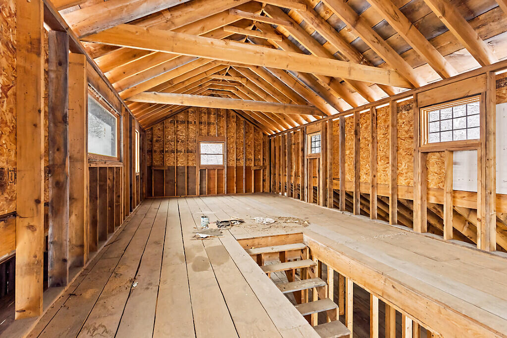 1194 Mercer Road Property Photo 113