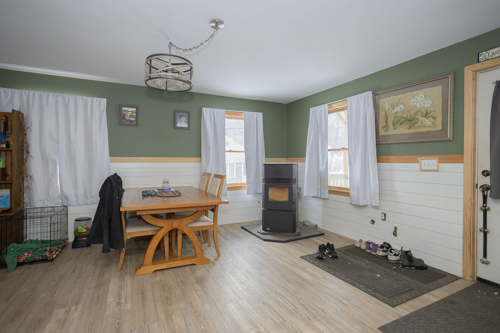 33 Lake Street Property Photo 6