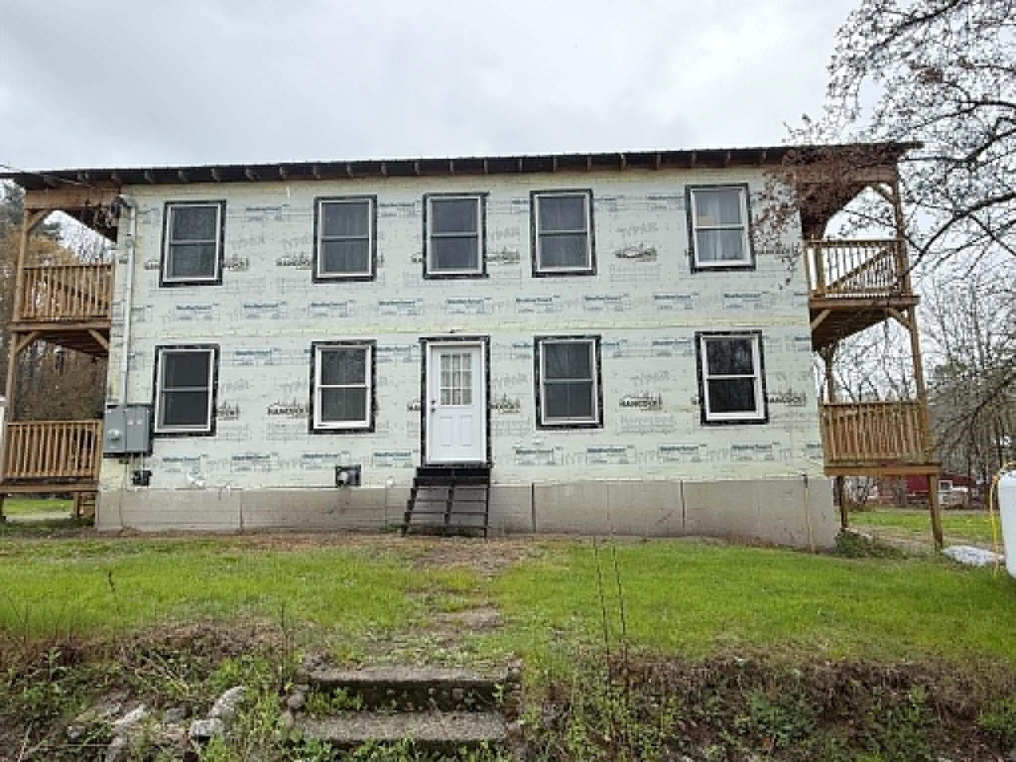 33 Lake Street Property Photo 33