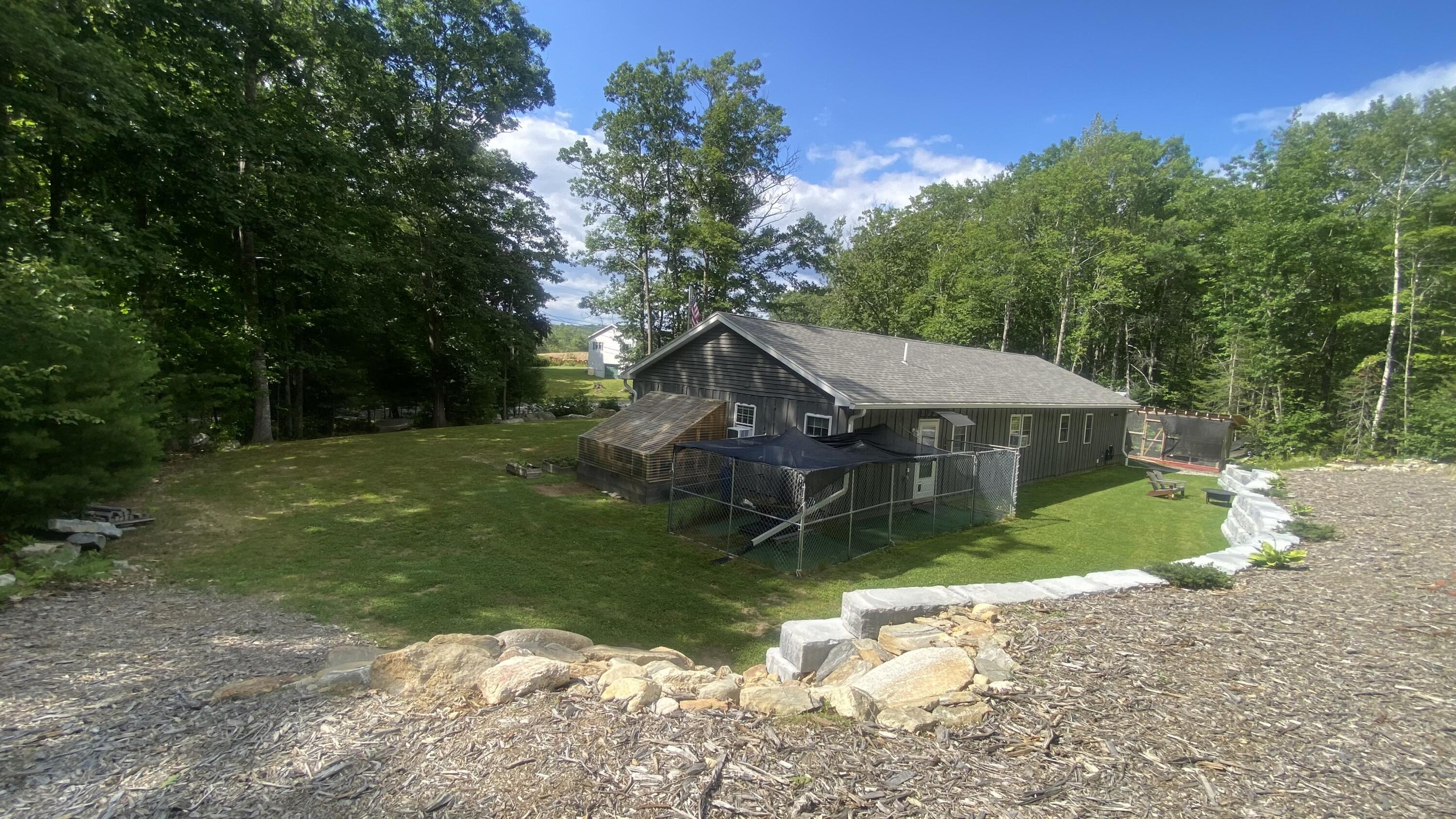 26 Bushey Shore Property Photo 14