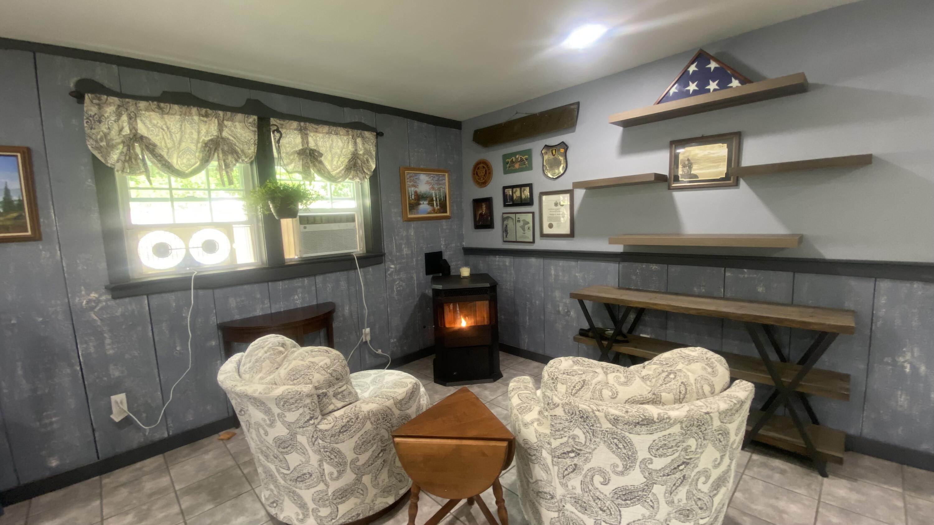 26 Bushey Shore Property Photo 18