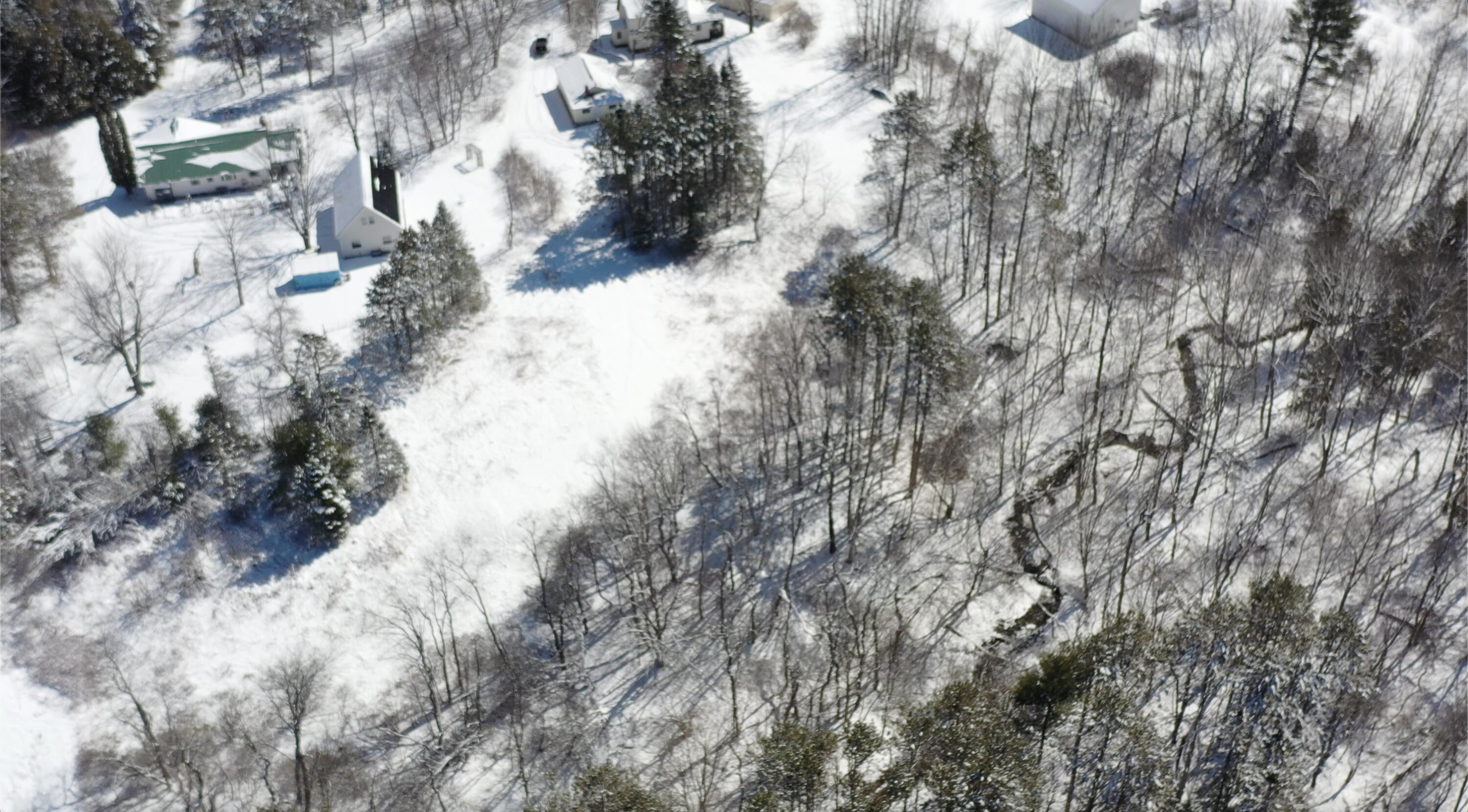 418 Main Road S Property Photo 1