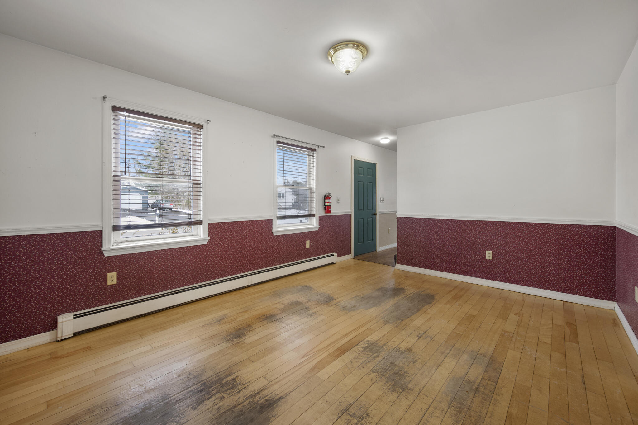 35 George Street Property Photo 21