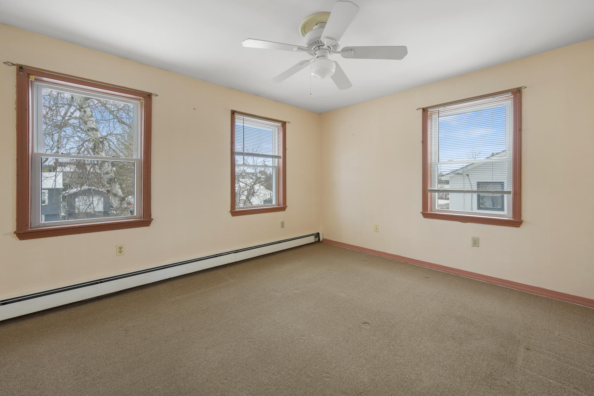 35 George Street Property Photo 39
