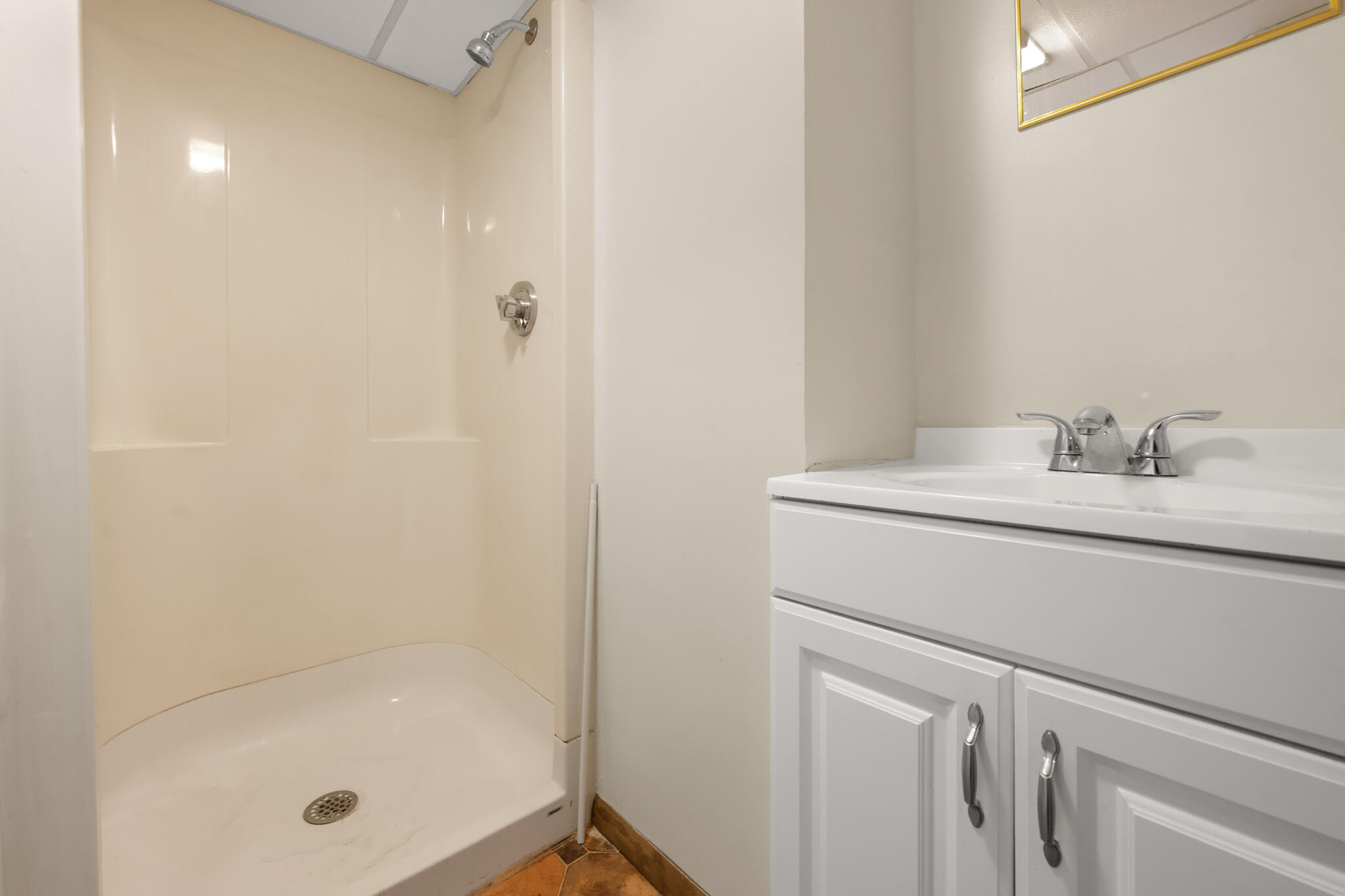 35 George Street Property Photo 48