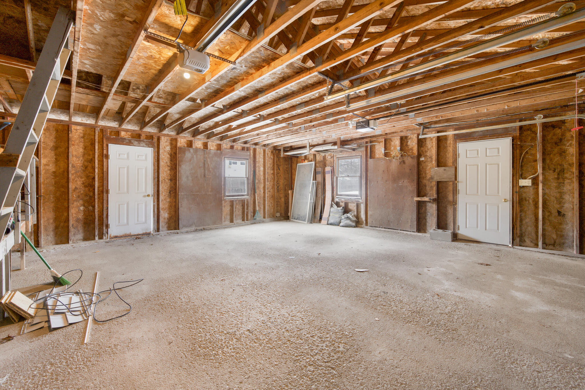35 George Street Property Photo 50