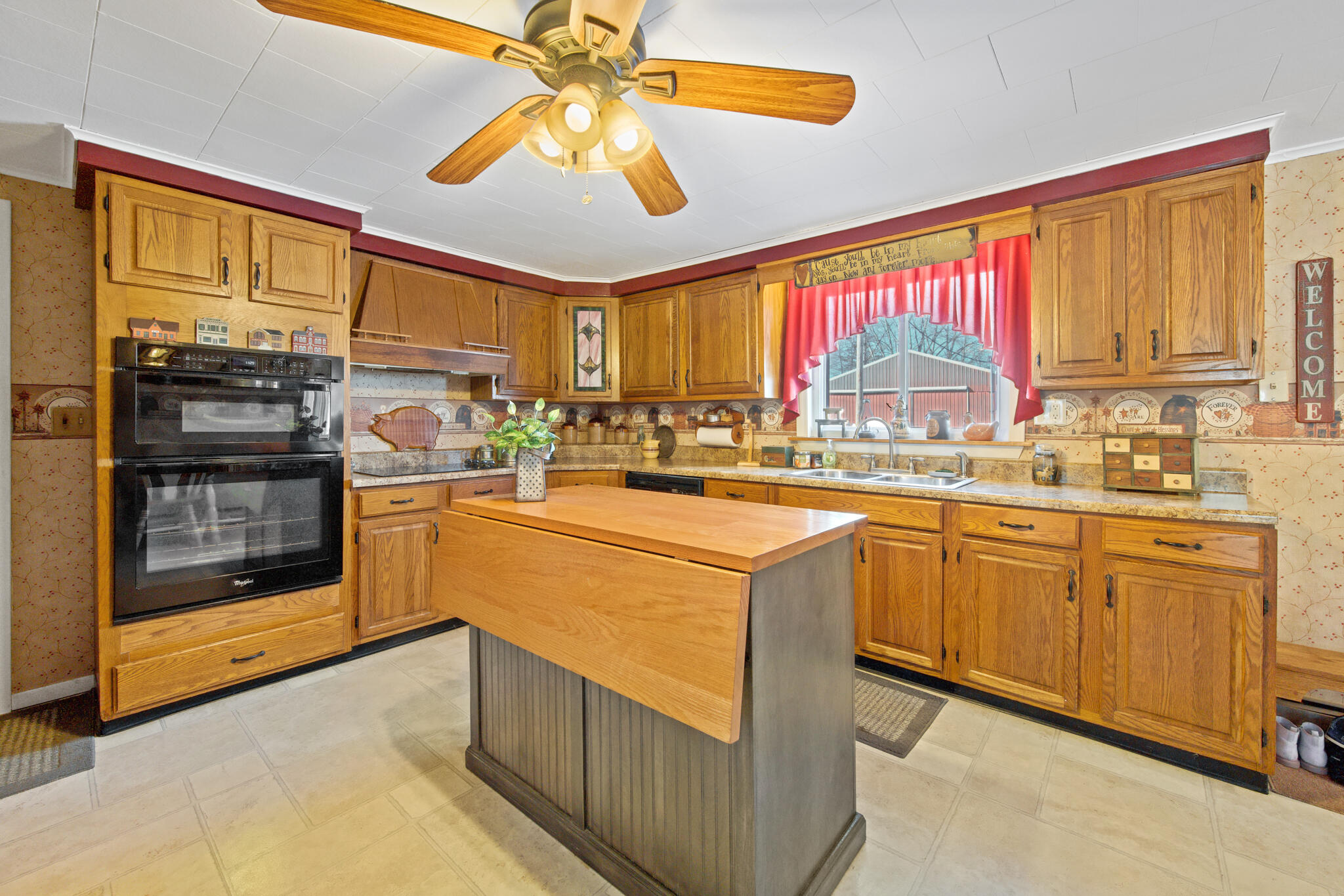 49 North Street Property Photo 15