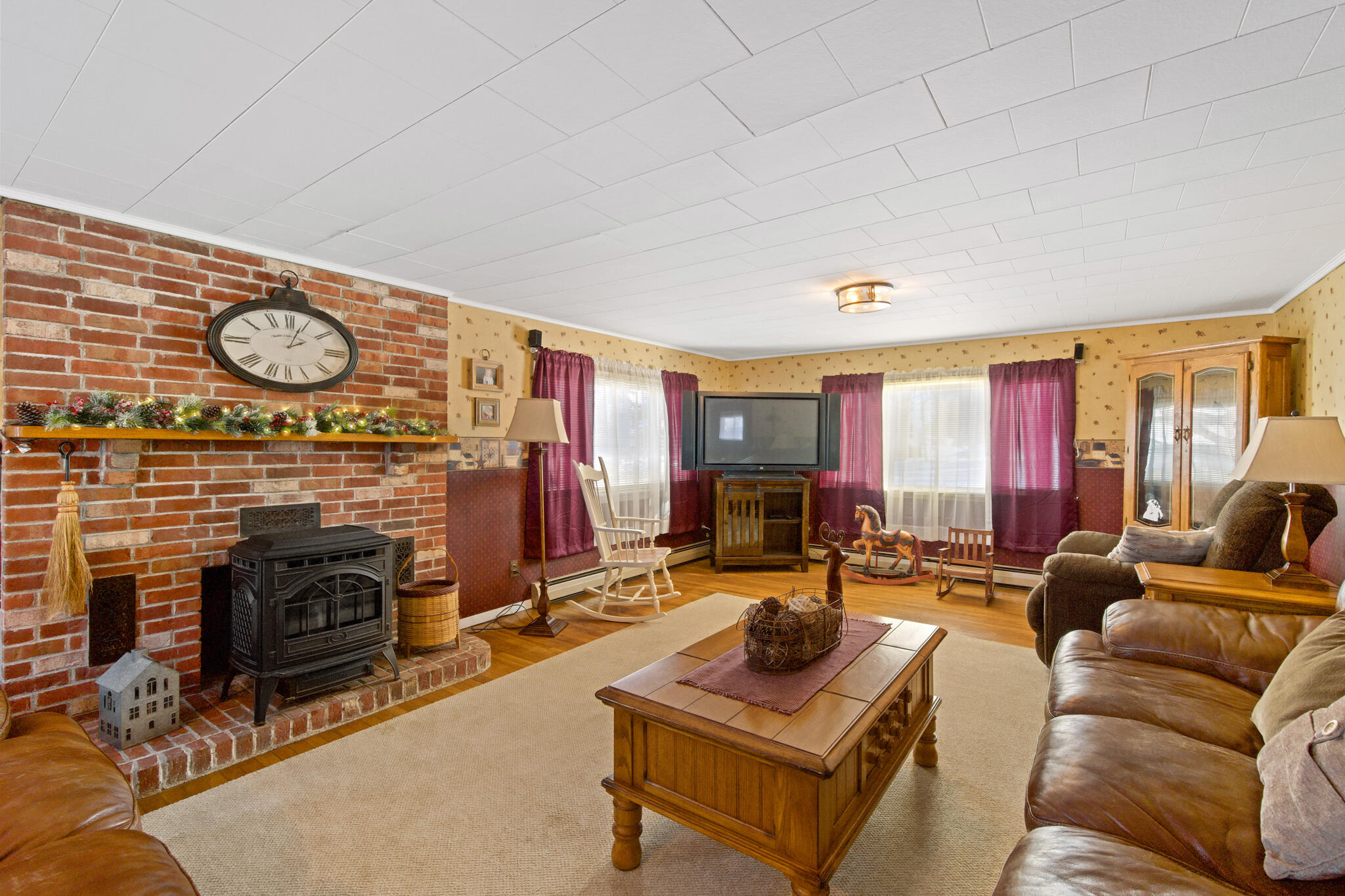 49 North Street Property Photo 34