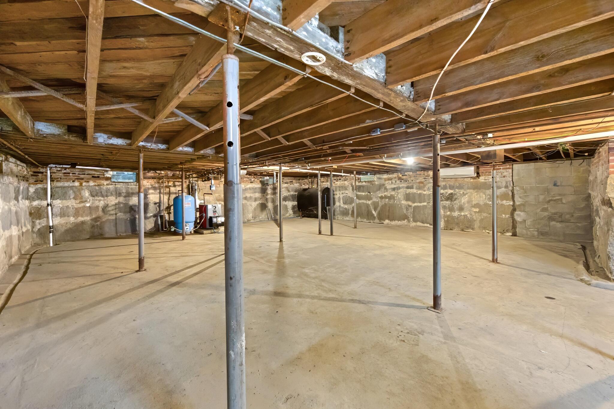 49 North Street Property Photo 49