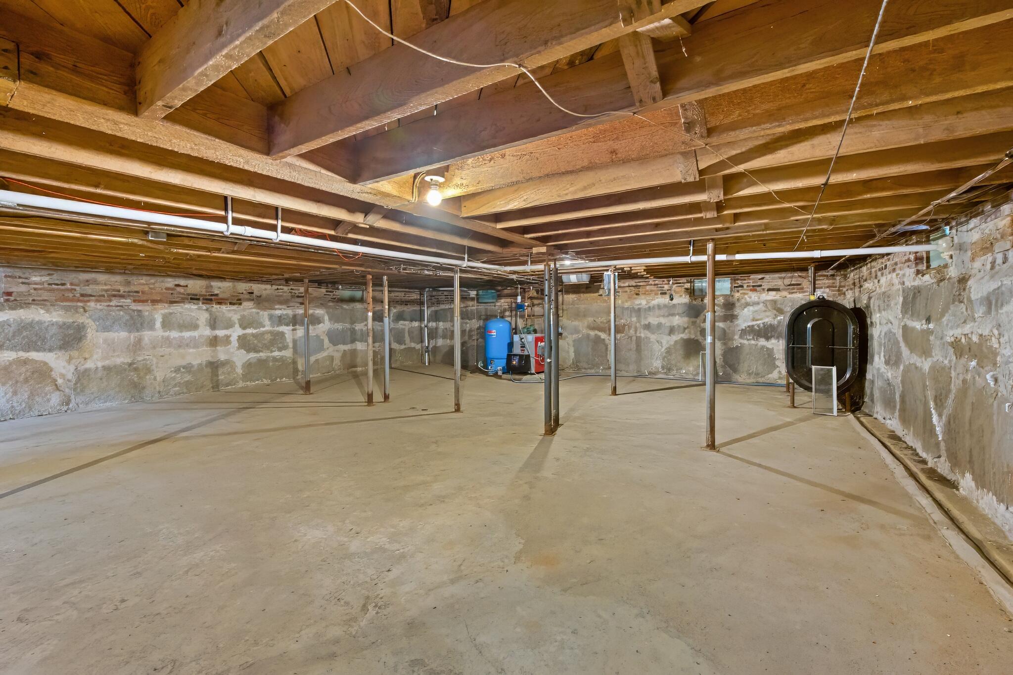 49 North Street Property Photo 50