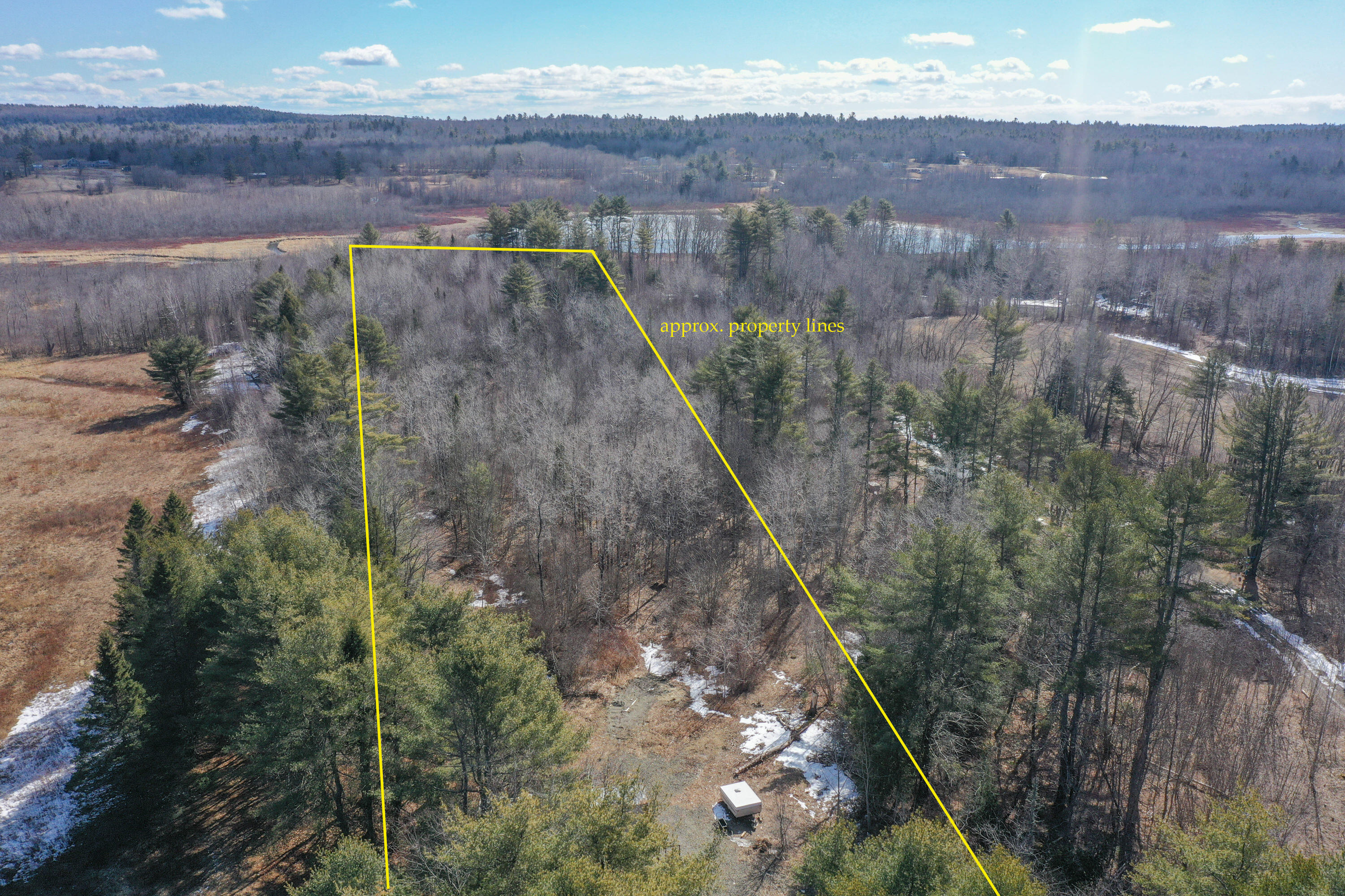 741 Swan Lake Avenue Property Photo 17