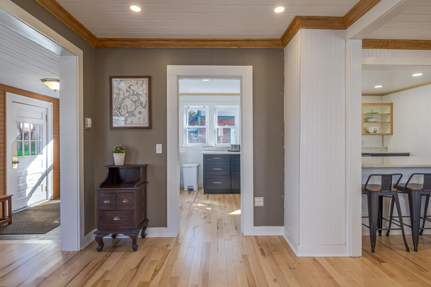 3 Wayman Lane Property Photo 9