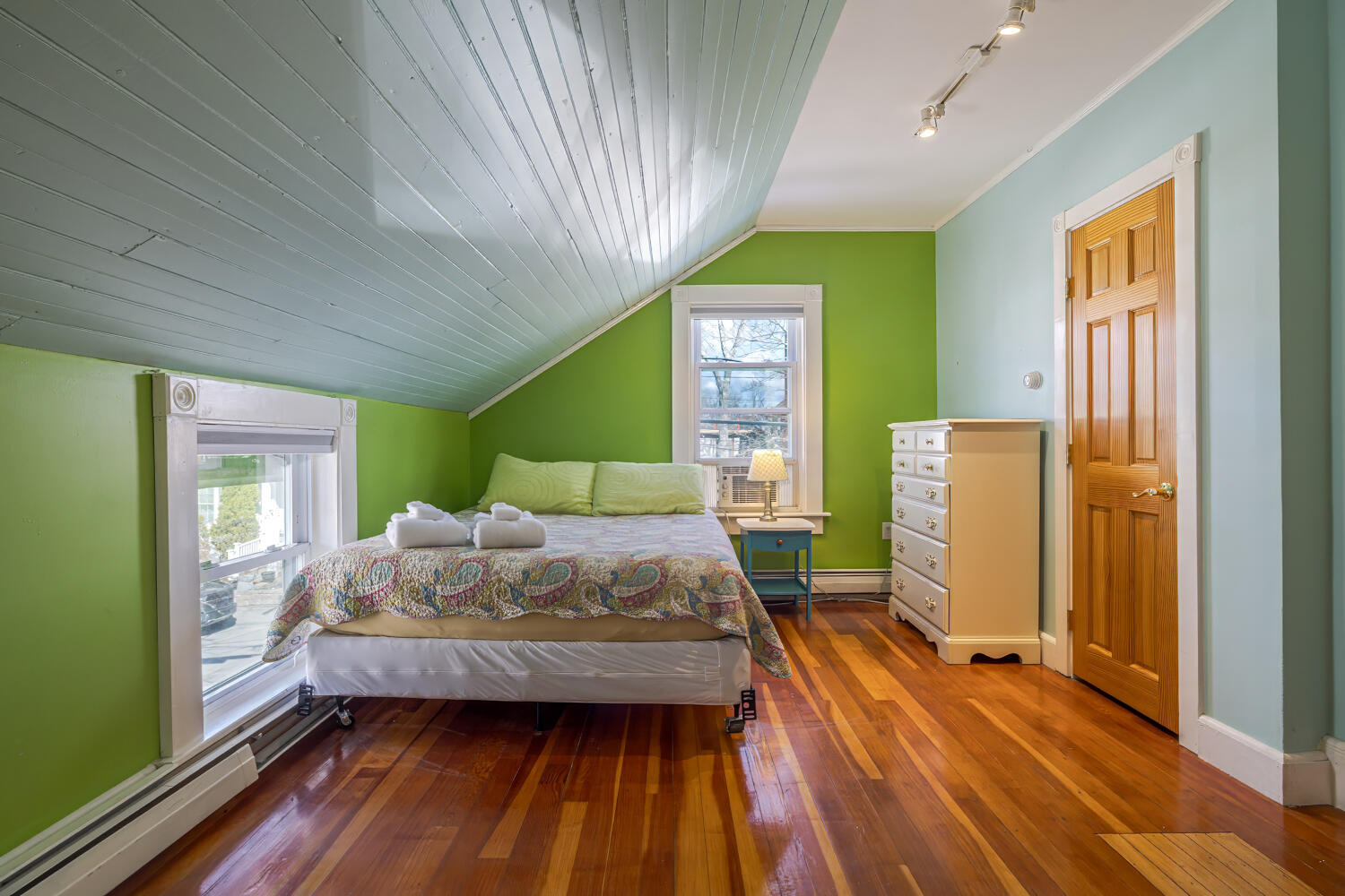 3 Wayman Lane Property Photo 40