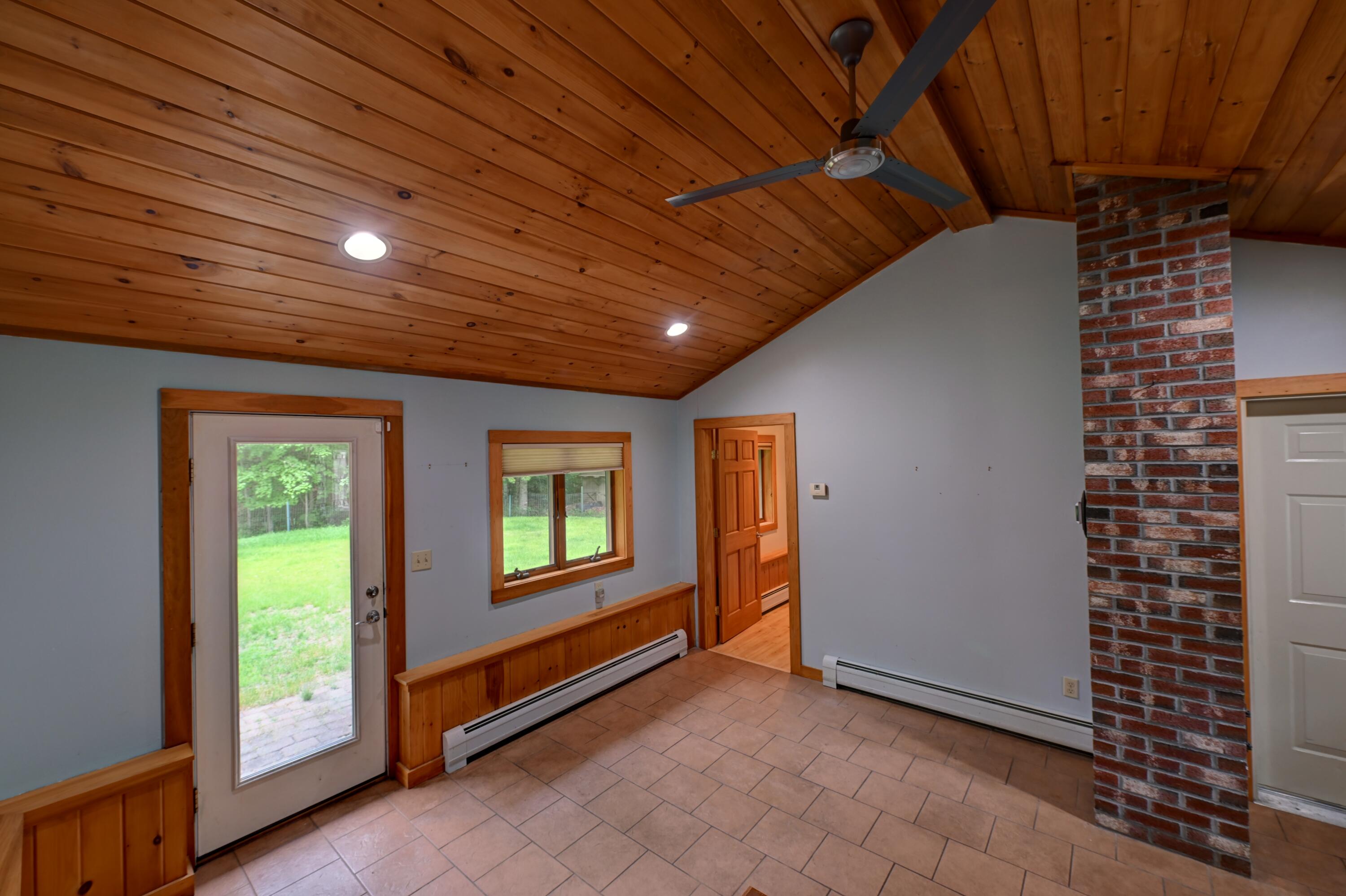 14 Ackley Way Property Photo 20