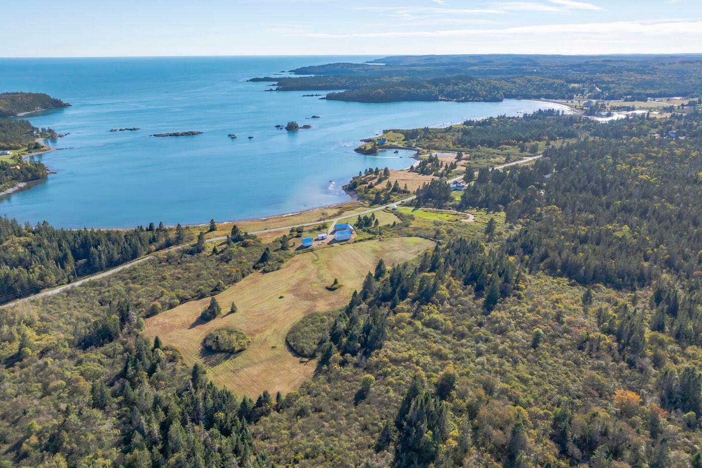 1047 Boot Cove Road Property Photo 4