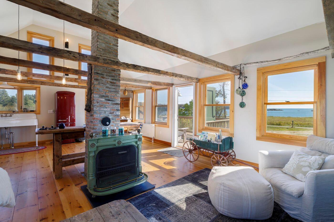 1047 Boot Cove Road Property Photo 12