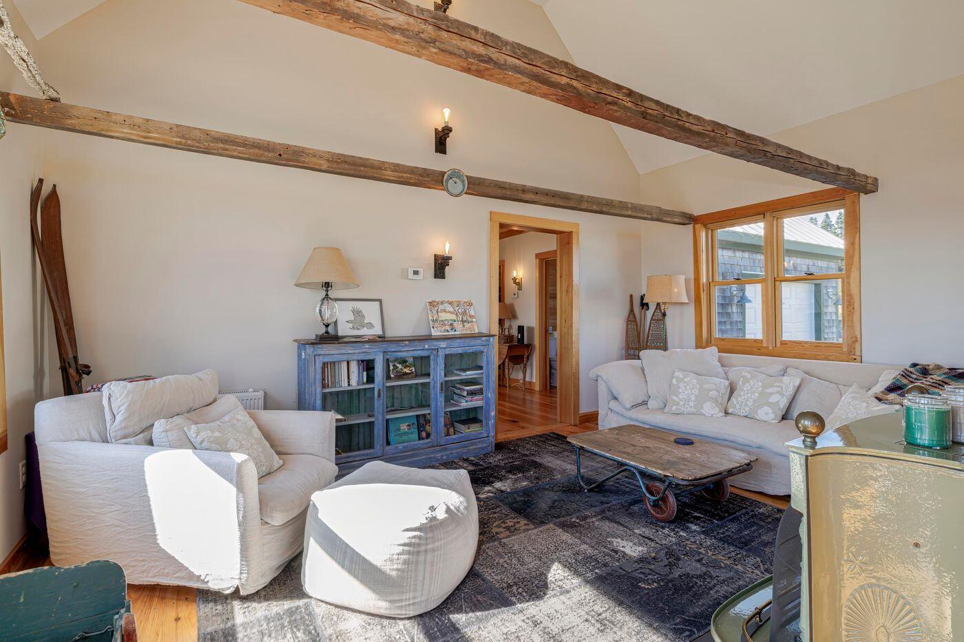 1047 Boot Cove Road Property Photo 13