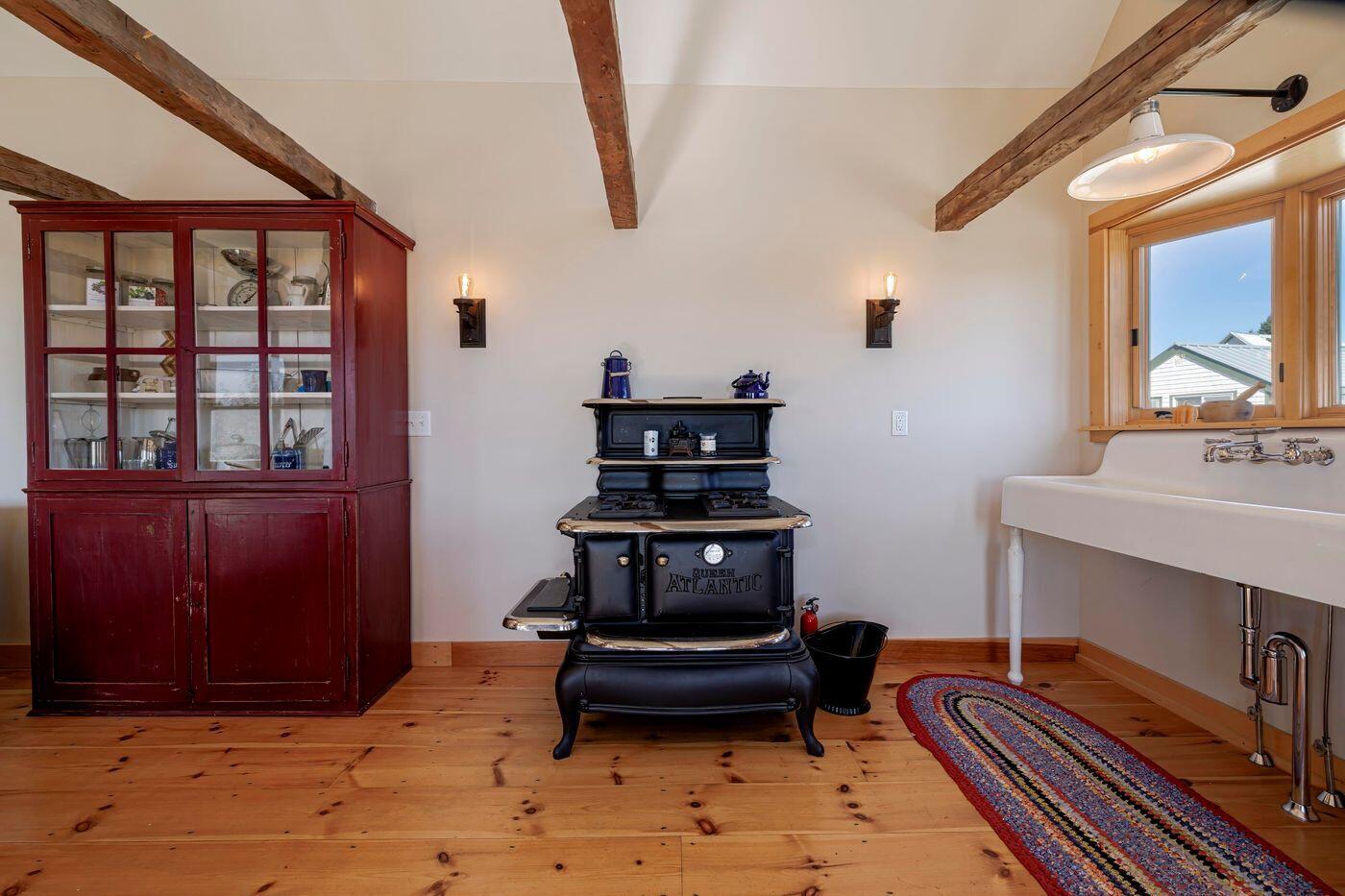 1047 Boot Cove Road Property Photo 16
