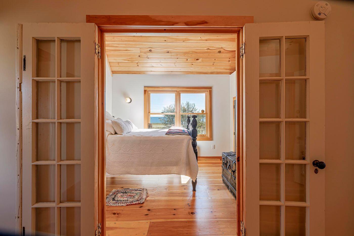 1047 Boot Cove Road Property Photo 23