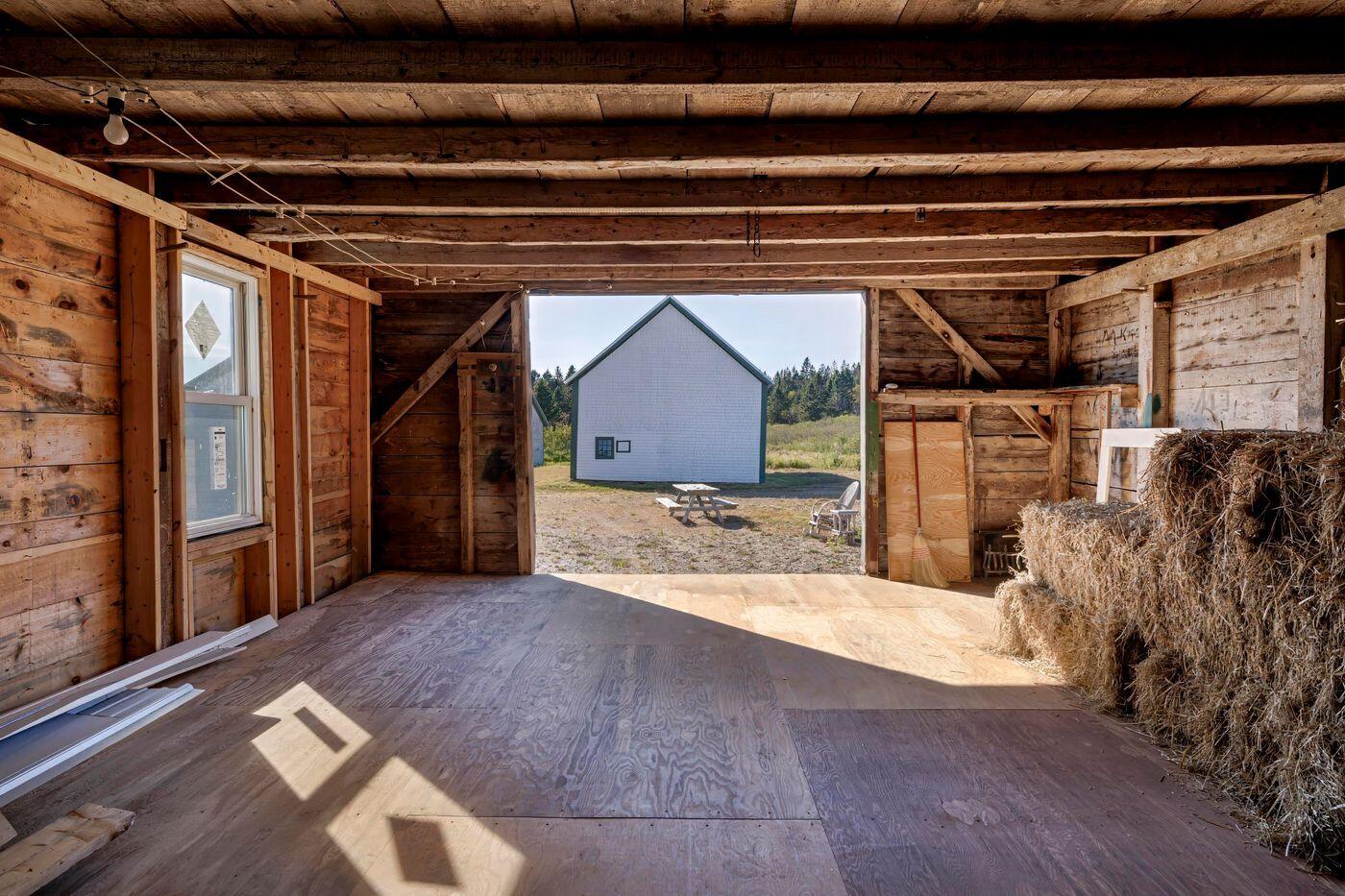 1047 Boot Cove Road Property Photo 40