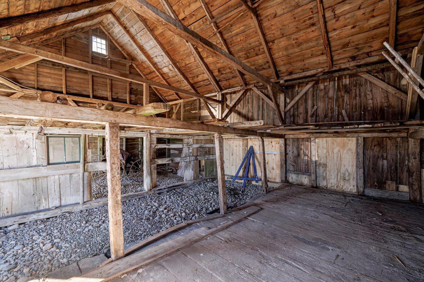 1047 Boot Cove Road Property Photo 46