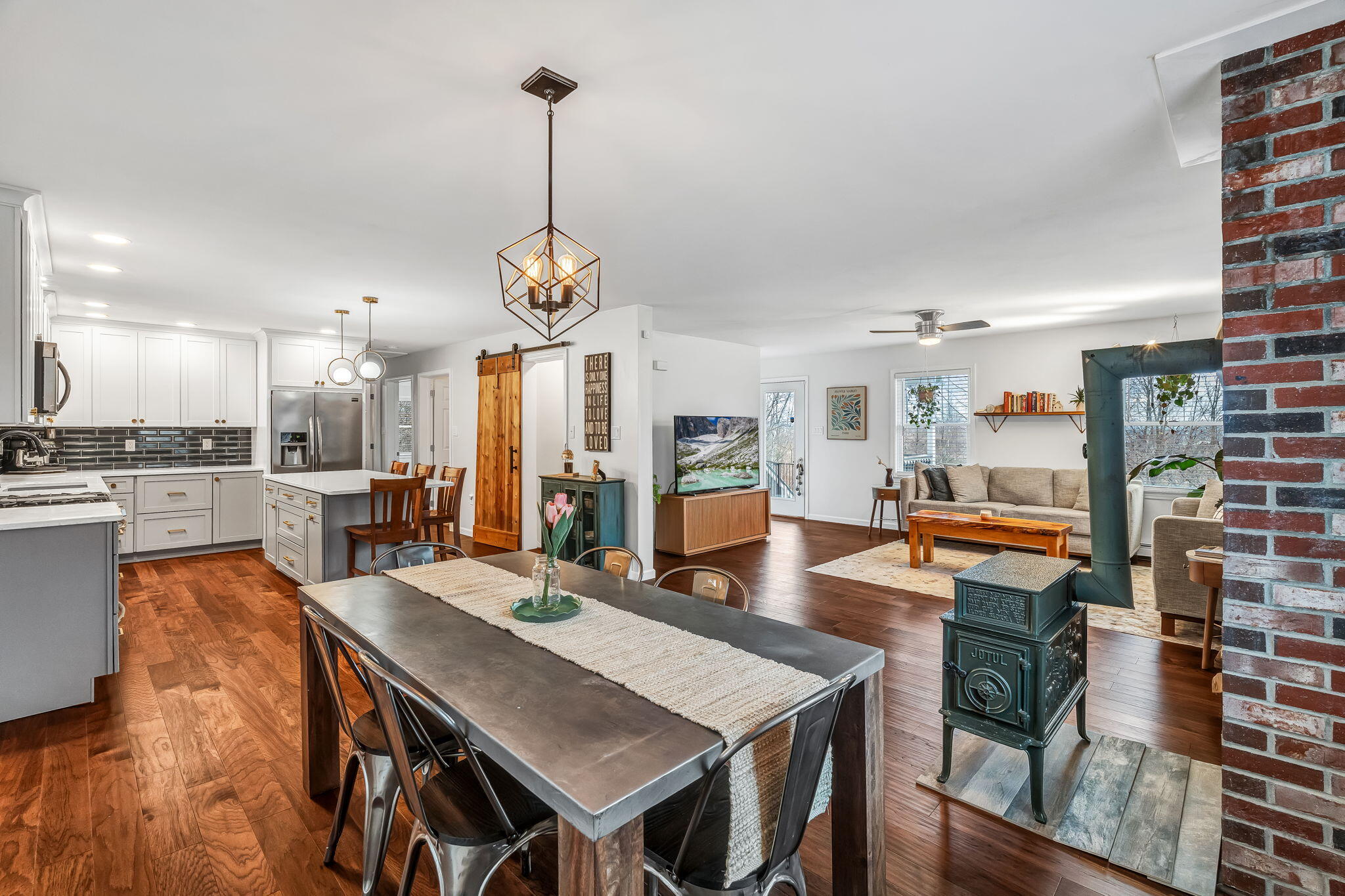 141 Kittredge Road Property Photo 15