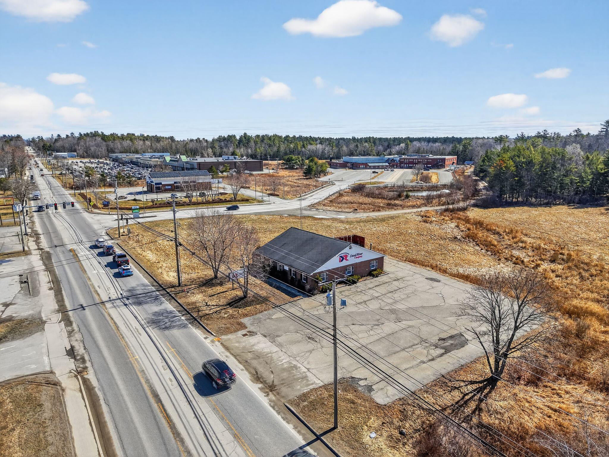 594 Stillwater Avenue Property Photo 4