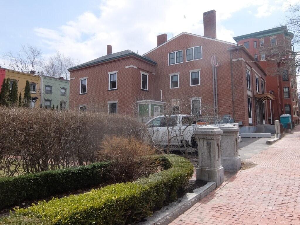 126 Danforth Street Property Photo 6