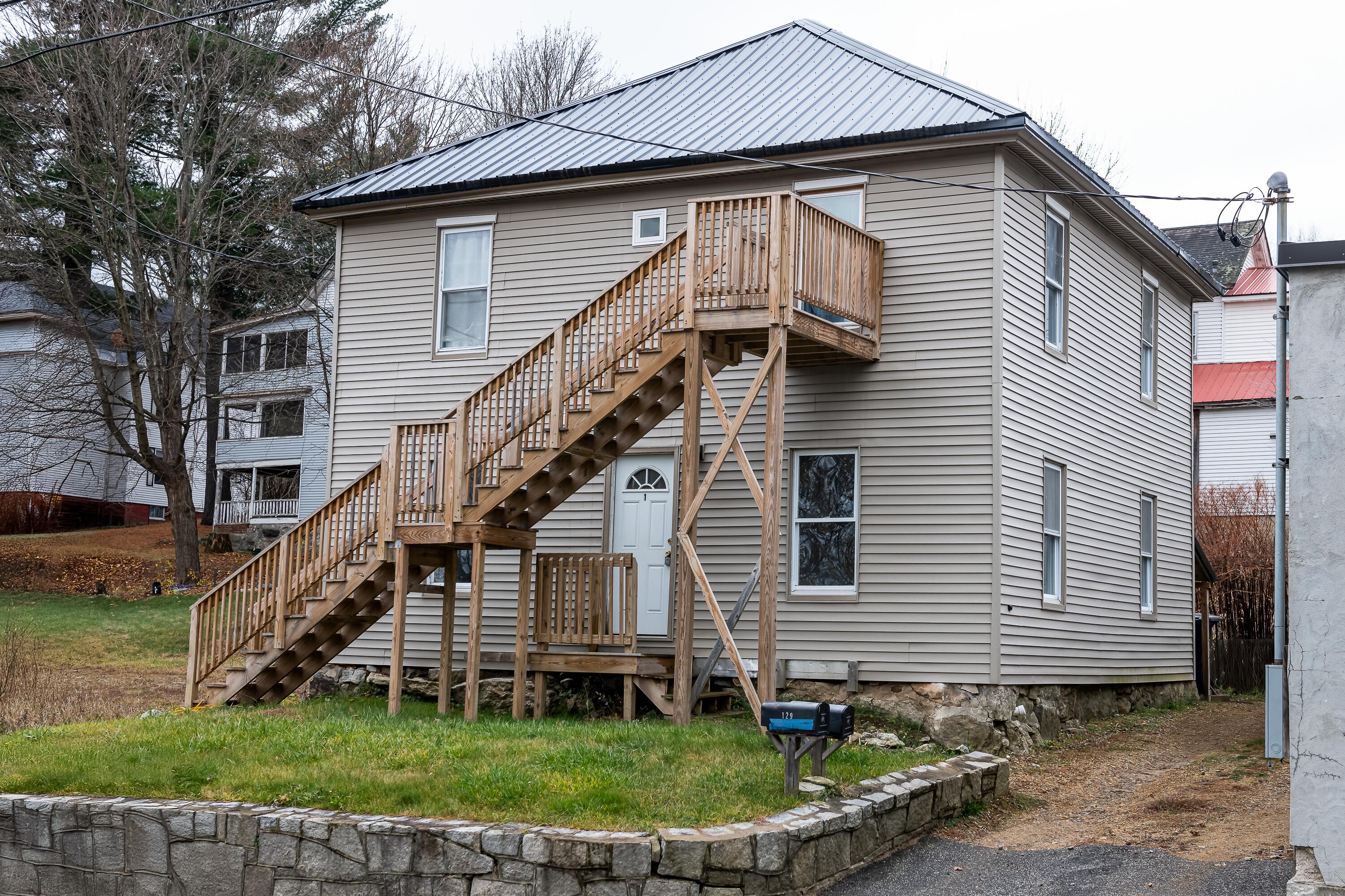 129 Washington Street Property Photo 1