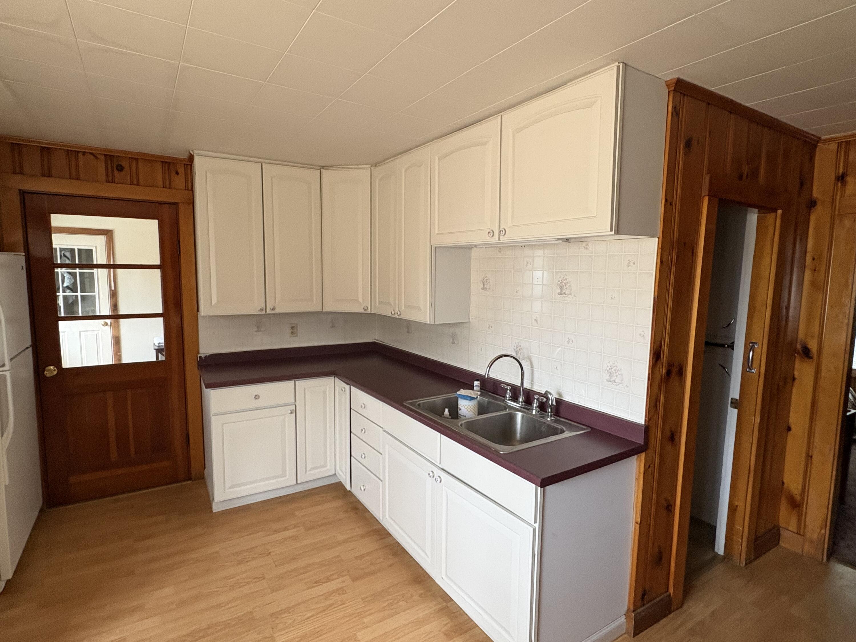 4 Deste Road Property Photo 7