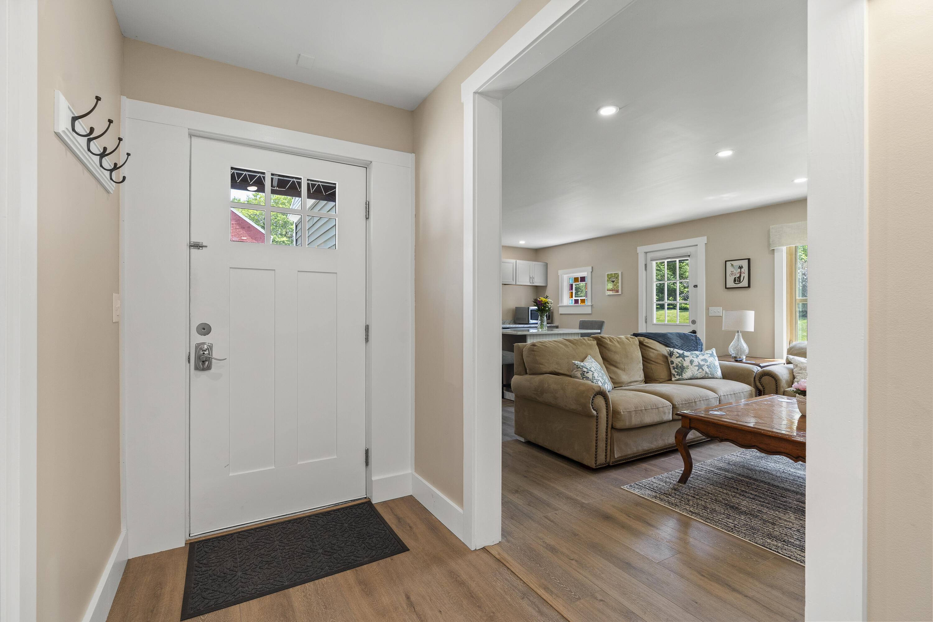 8 Country Club Road Property Photo 9