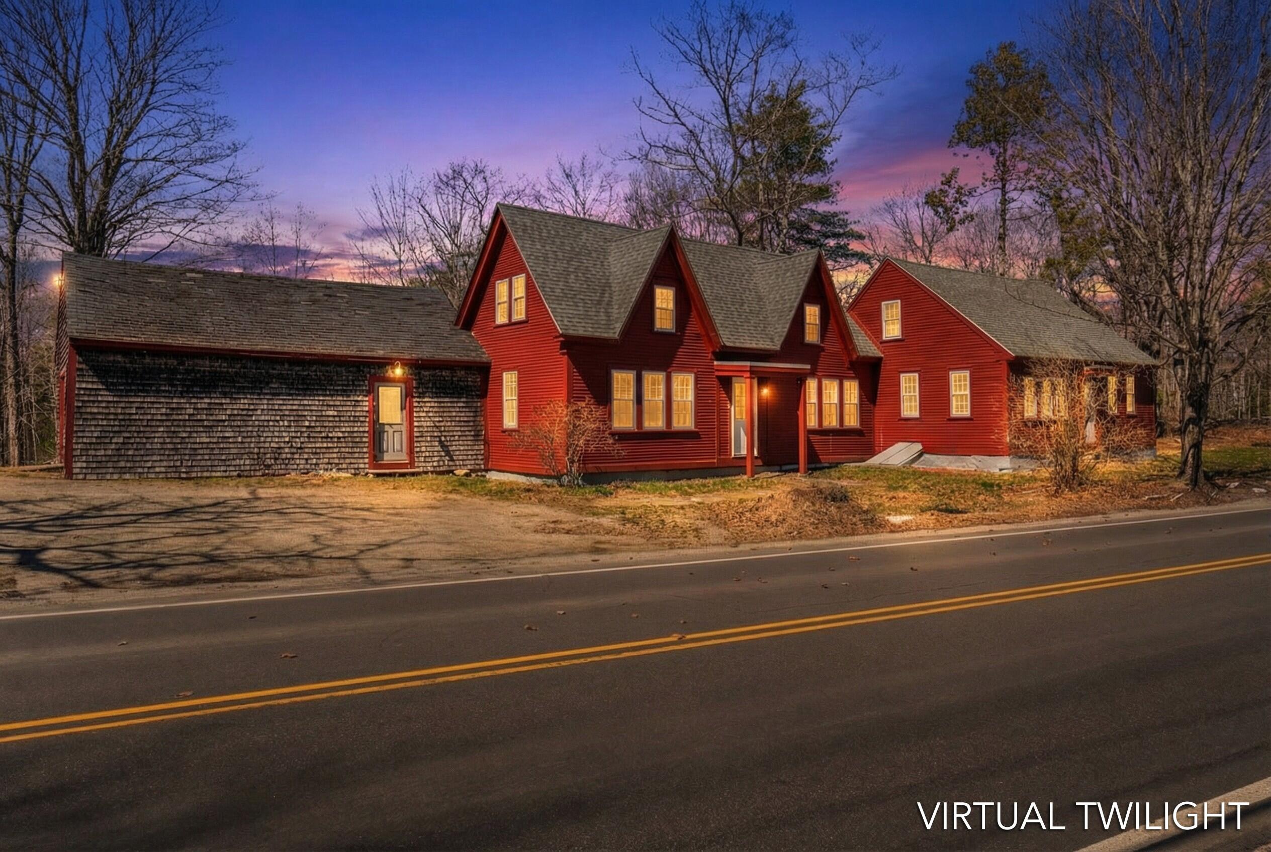 569 Middle Road Property Photo 1