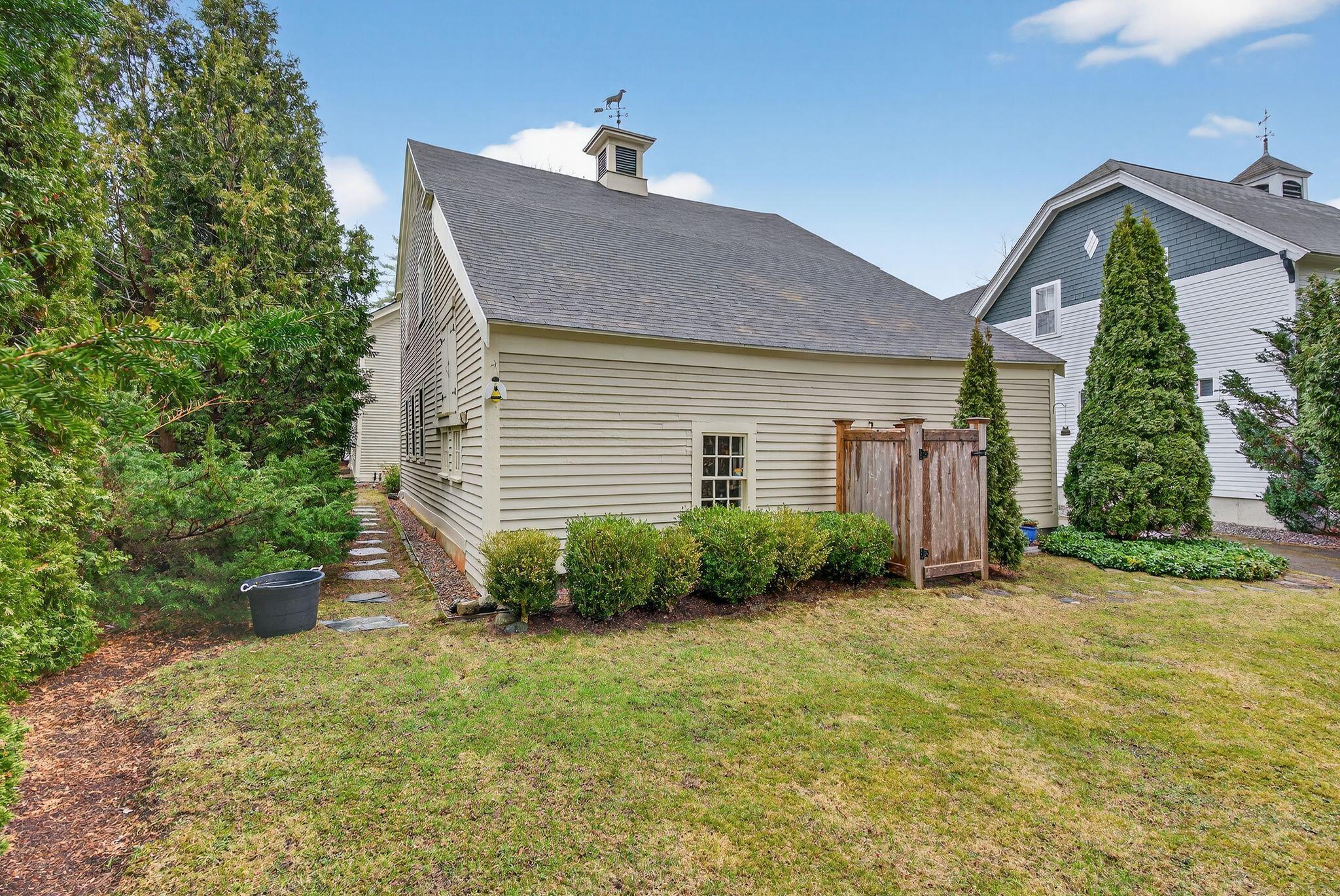 9 Summer Street Property Photo 36