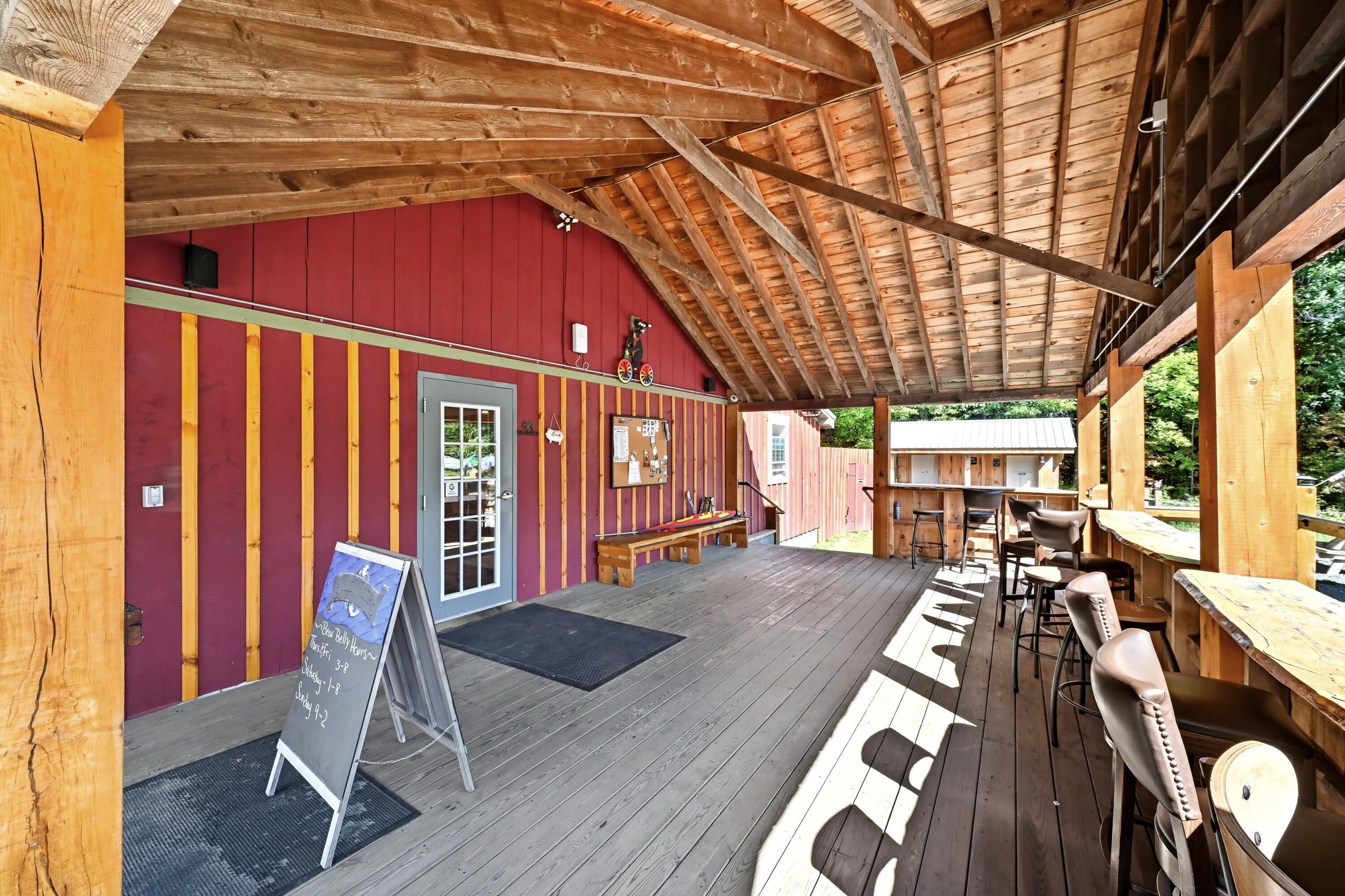 2379 Rangeley Road Property Photo 4