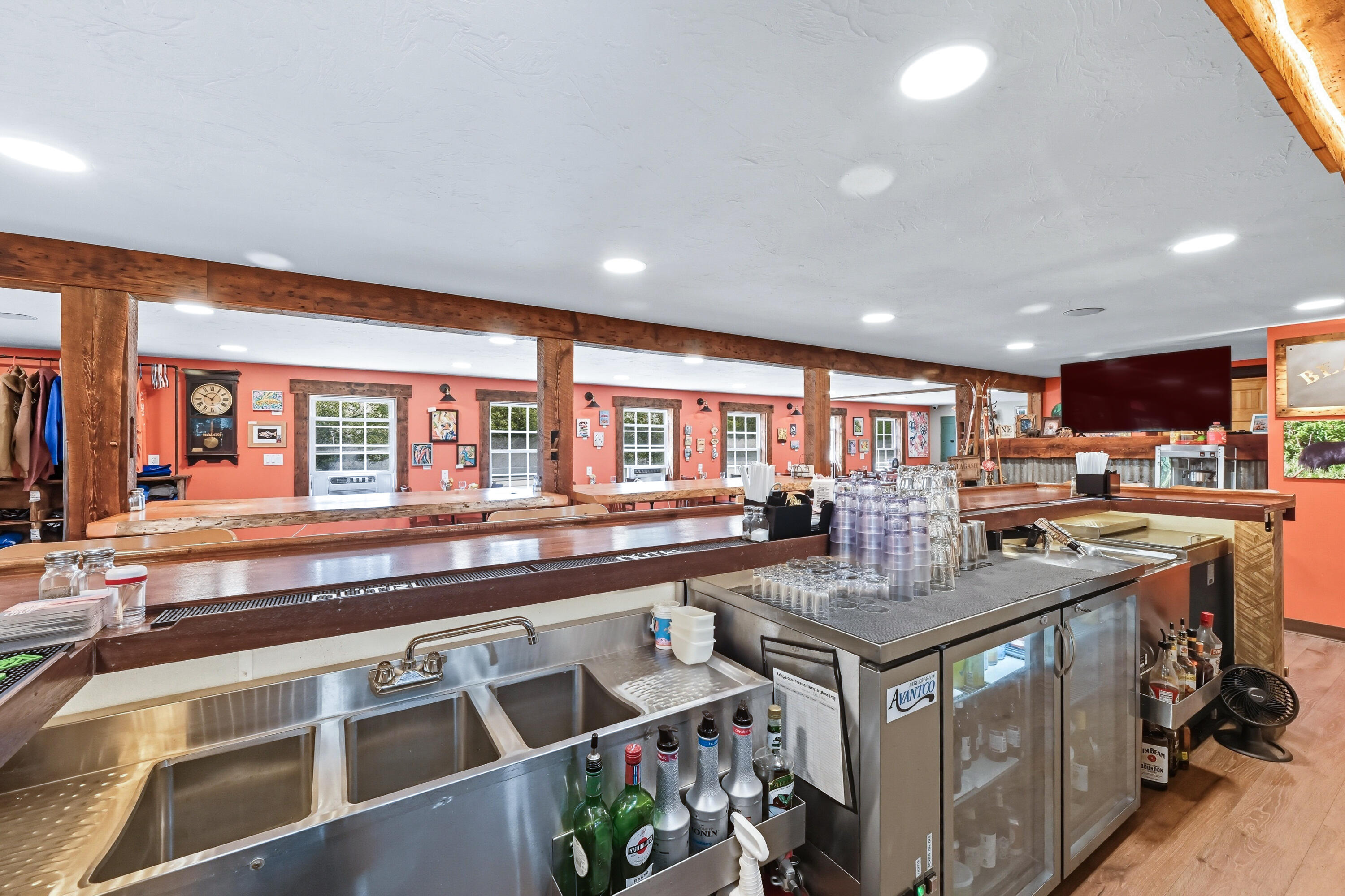 2379 Rangeley Road Property Photo 12