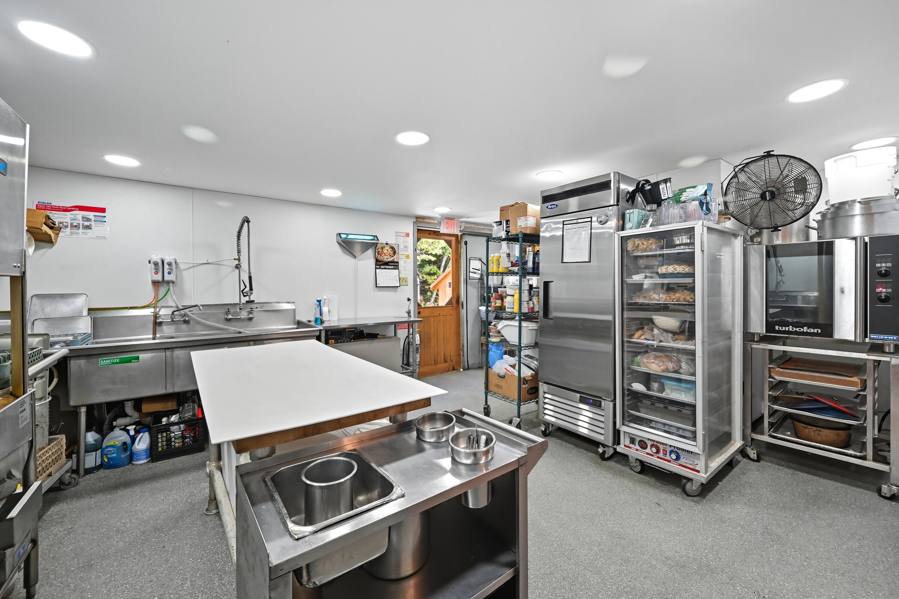 2379 Rangeley Road Property Photo 23