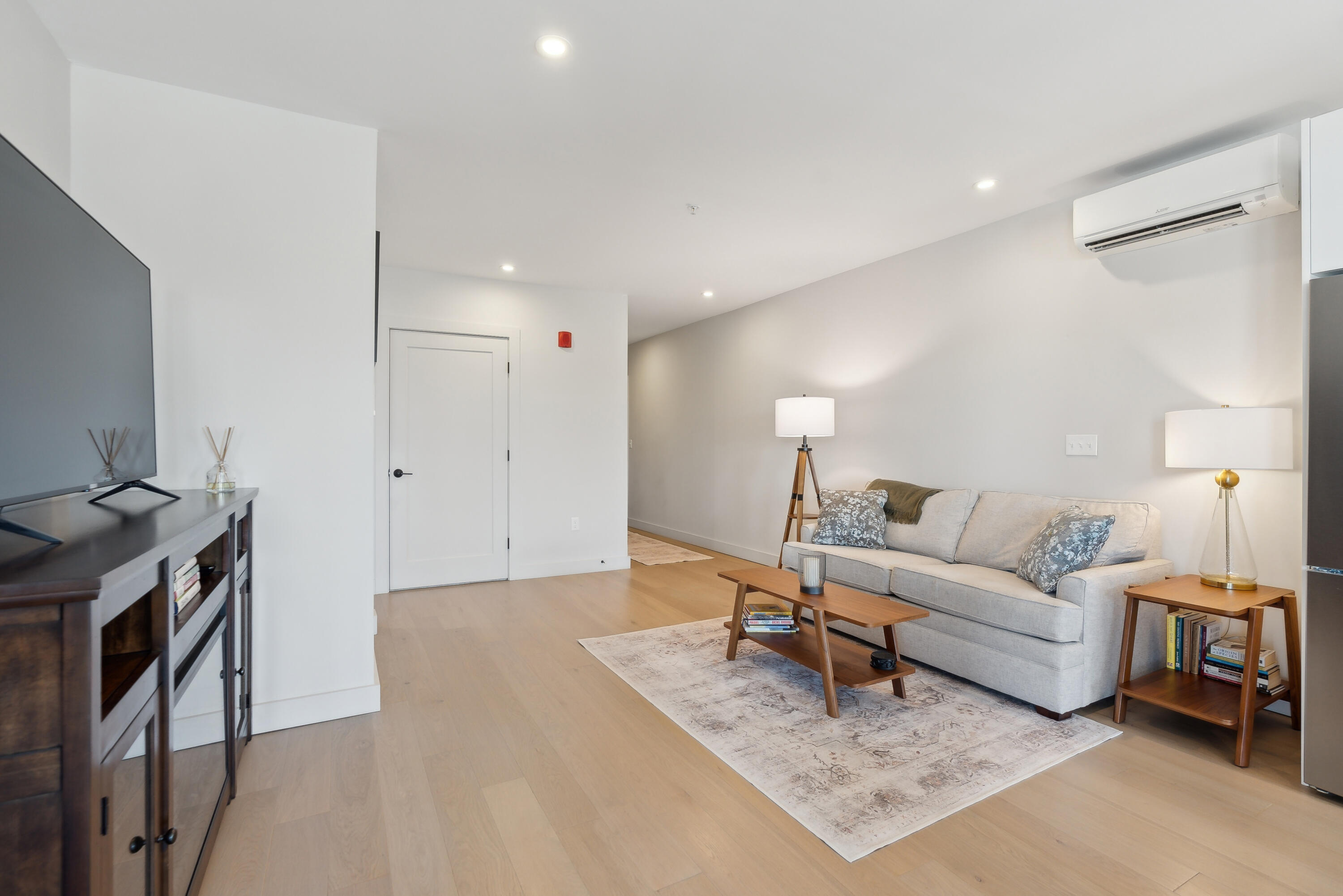 75 Chestnut Street 307 Property Photo 5