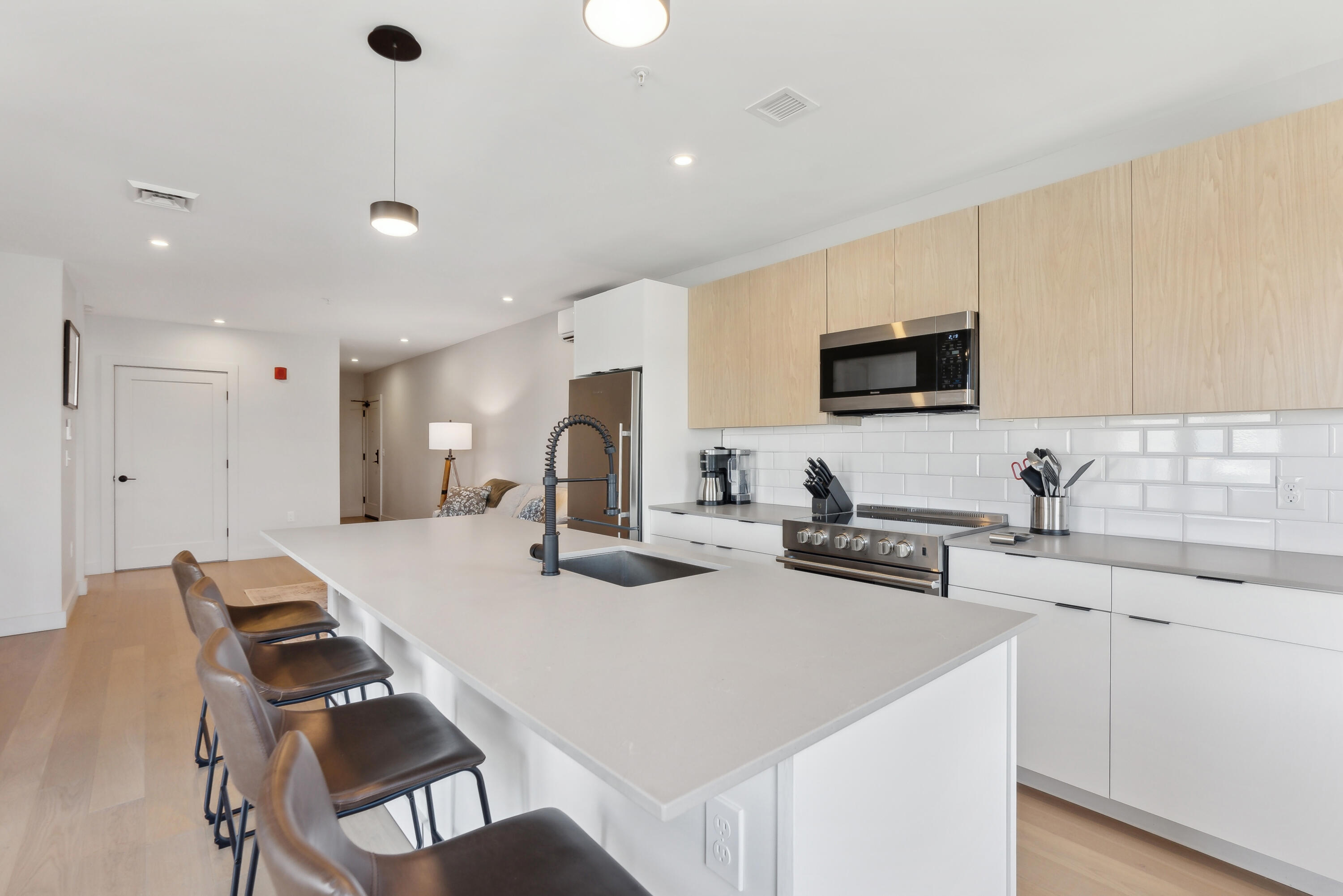 75 Chestnut Street 307 Property Photo 8