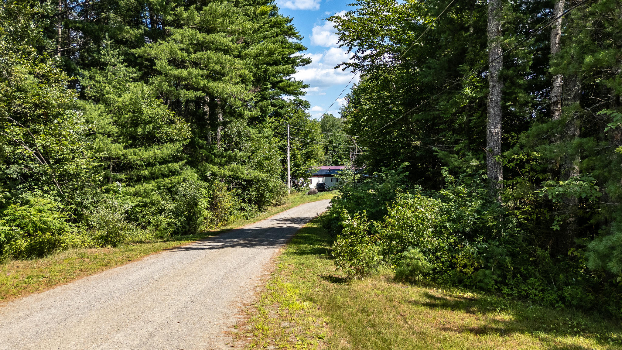 5267 Bennoch Road Property Photo 7