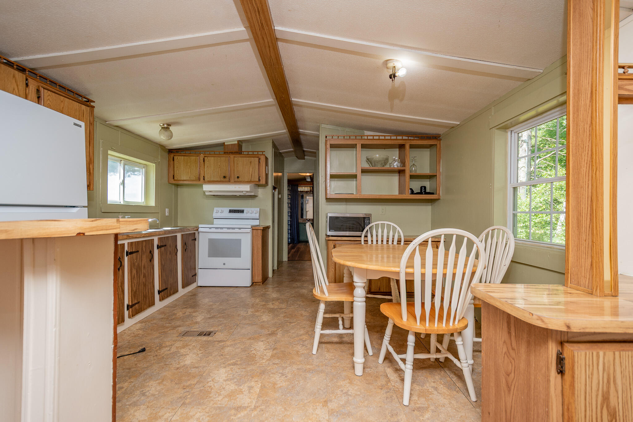 5267 Bennoch Road Property Photo 17