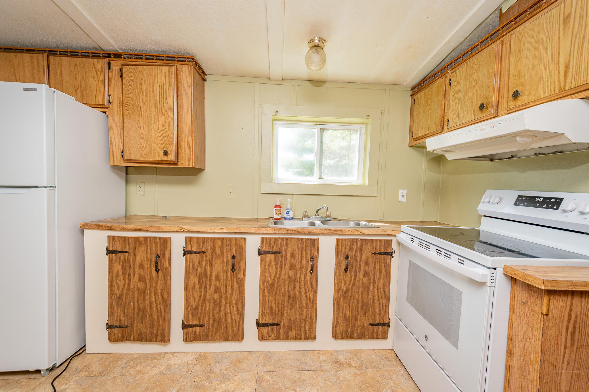 5267 Bennoch Road Property Photo 20