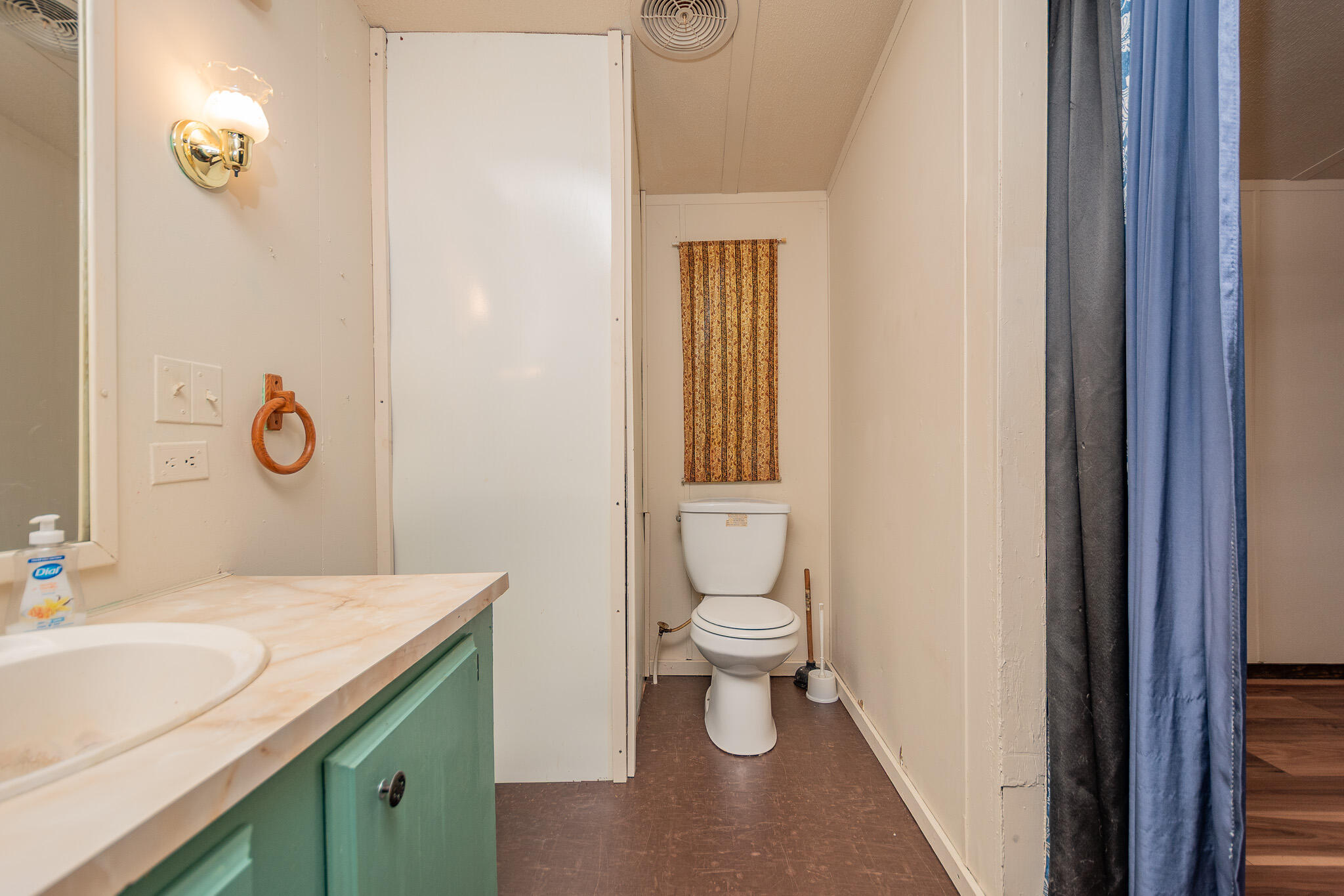 5267 Bennoch Road Property Photo 27