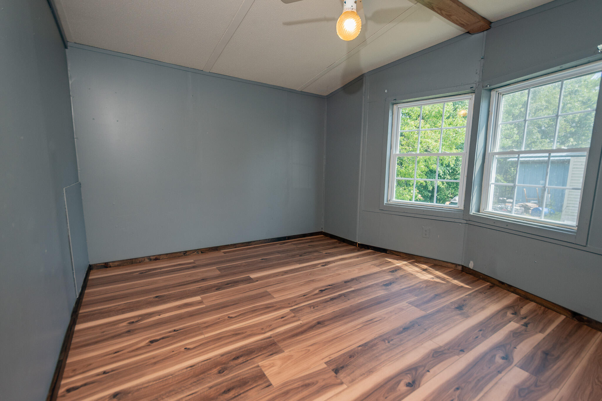 5267 Bennoch Road Property Photo 29